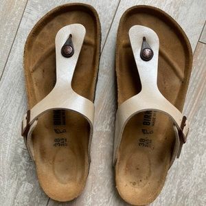 COPY - Birkenstock’s Gizeh 38